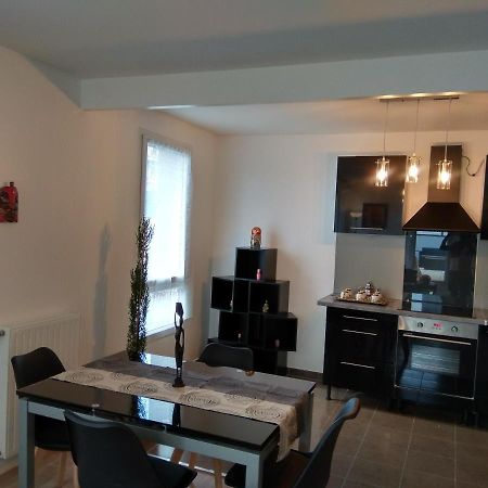 Saint Denis Appartement 2 Chambres Avec Parking 외부 사진