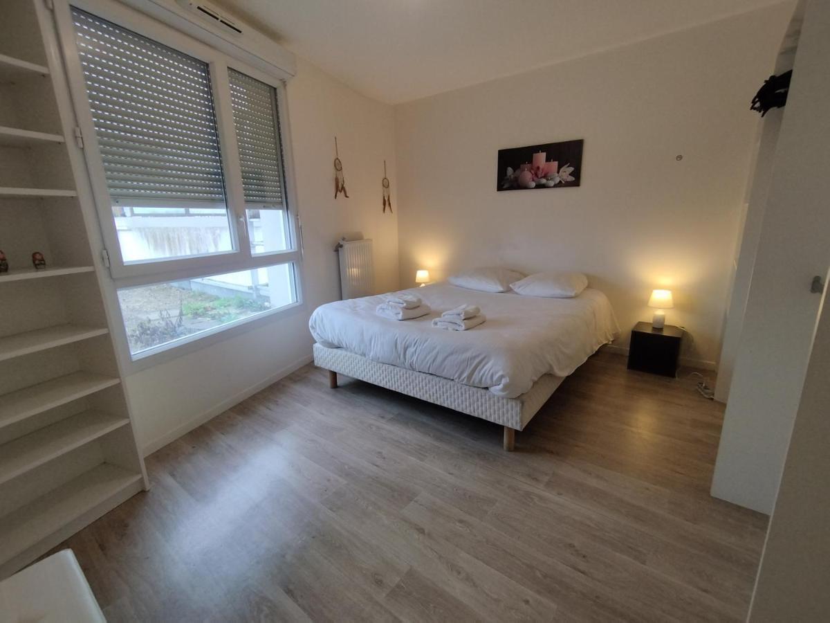 Saint Denis Appartement 2 Chambres Avec Parking 외부 사진